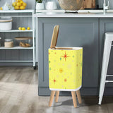 Square Trash Can with Lid, Christmas Stars Celestial Yellow