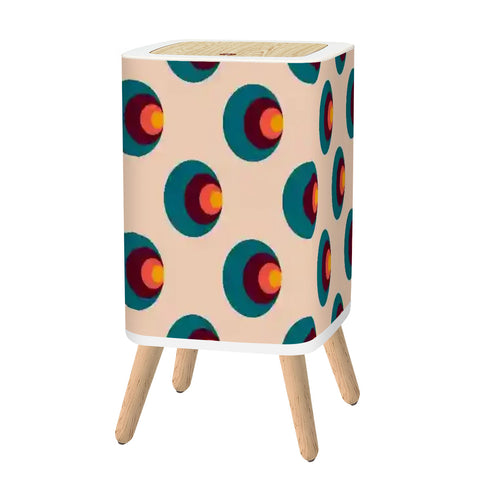 Scandi Square Small Trash Can with Lid, Retro 1970s Mid Century Pattern Beige